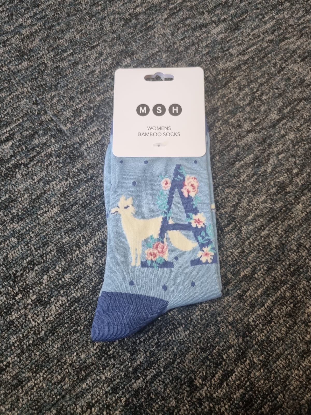 Alphabet socks no