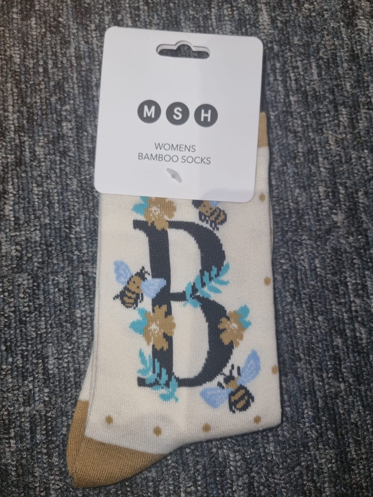 Alphabet socks no